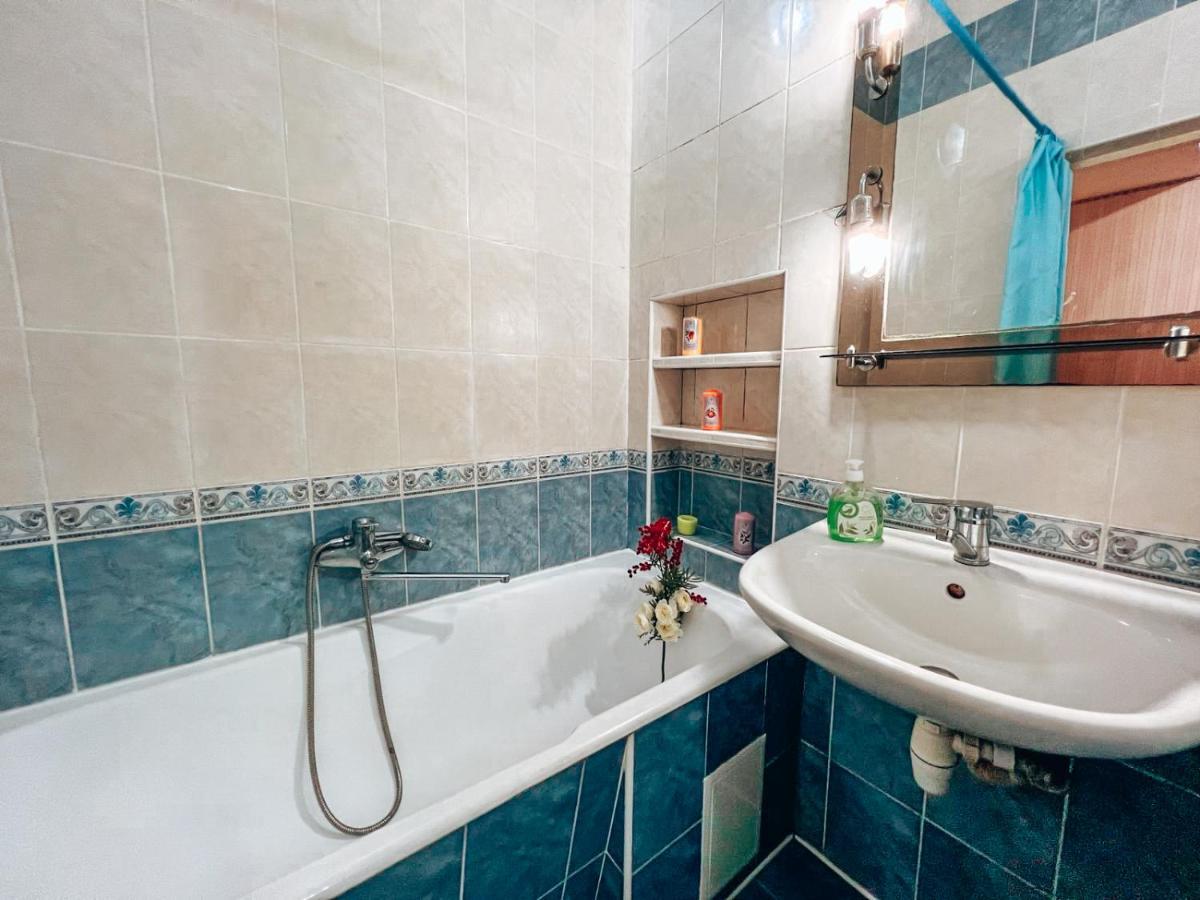 Apartment - Independence Square Киев Экстерьер фото